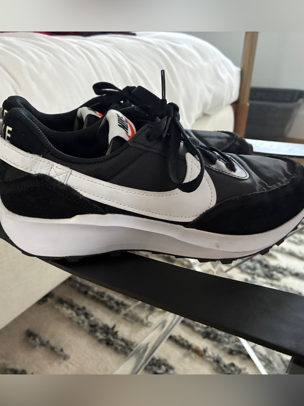 Black nikes